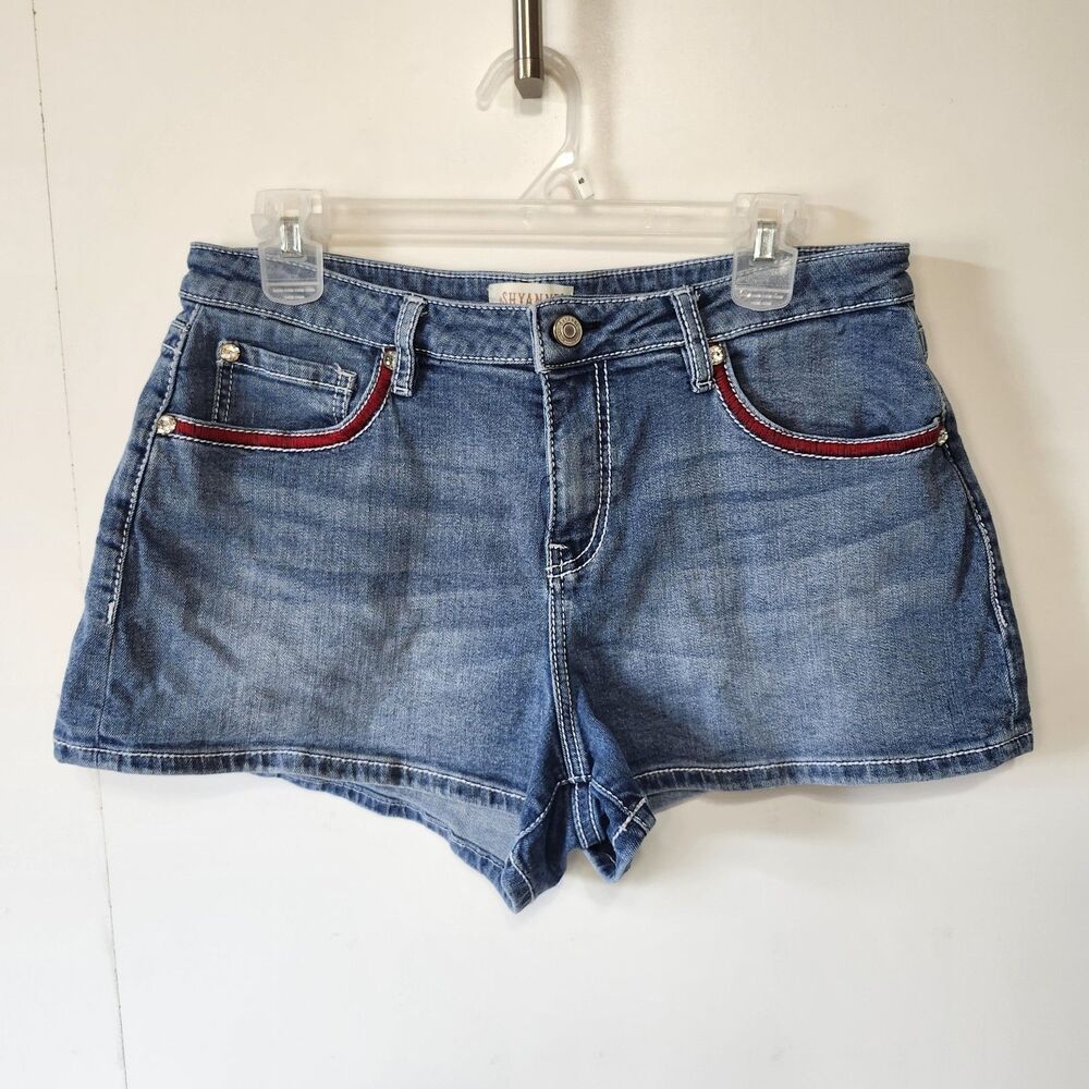 Shyanne Americana Denim Shorts Sz 32 Rhinestone Red Trim Stars Stripes Pockets